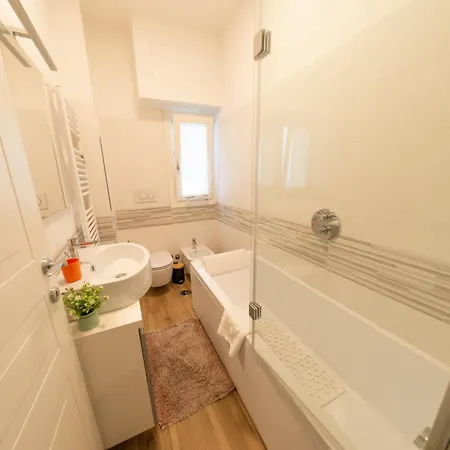 New Cozy Apt, Close To Downtown רומא