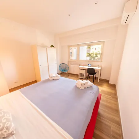 New Cozy Apt, Close To Downtown * روما