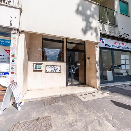 New Cozy Apt, Close To Downtown شقة روما
