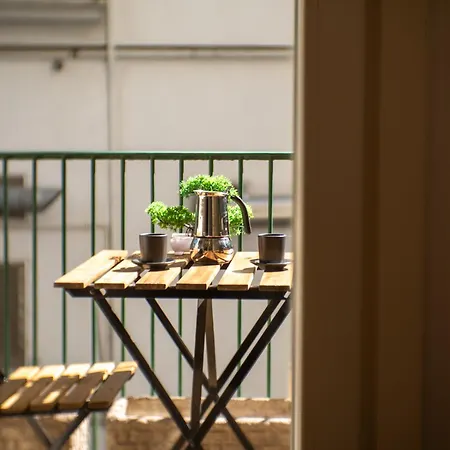 New Cozy Apt, Close To Downtown