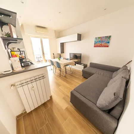 Lejlighed New Cozy Apt, Close To Downtown